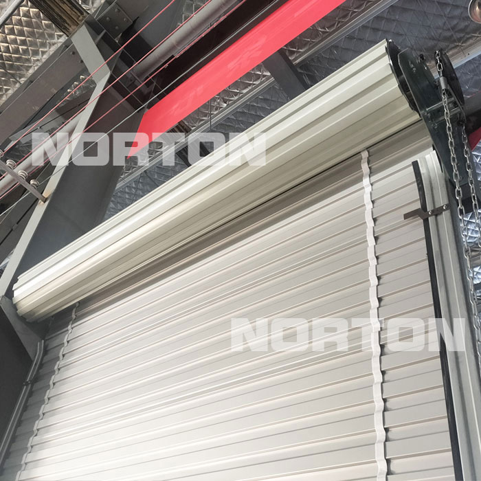 Посібник із встановлення рулонних дверей: чи звернули ви увагу на ці деталі?