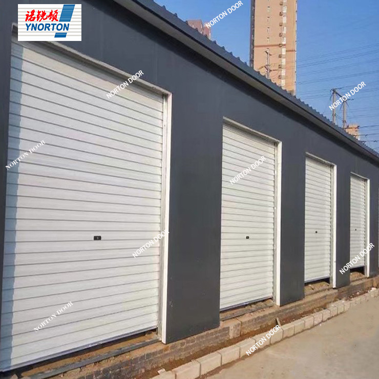 Де придатні для використання самозбірні рулонні двері?