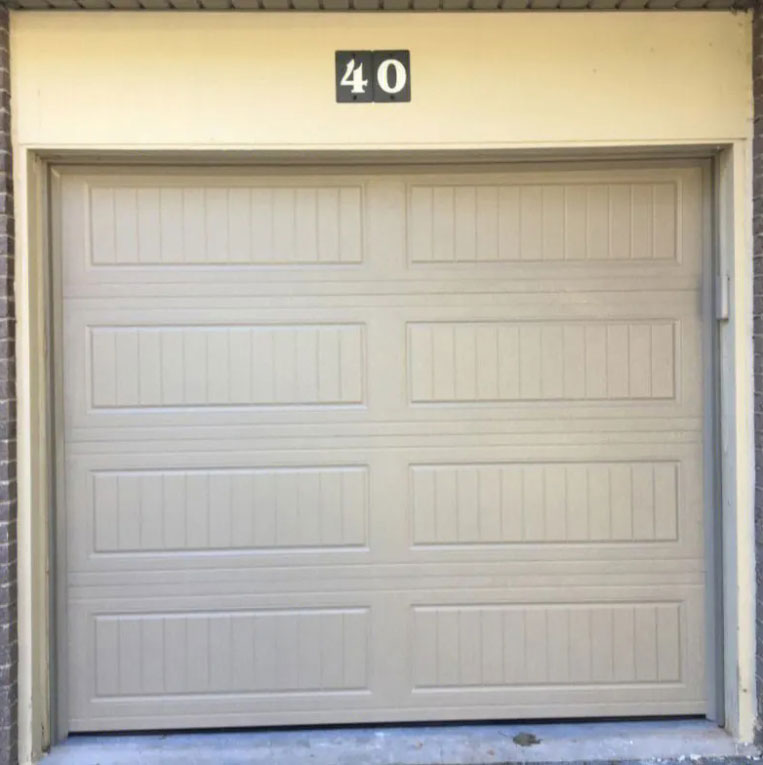 Електричні гаражні ворота на замовлення