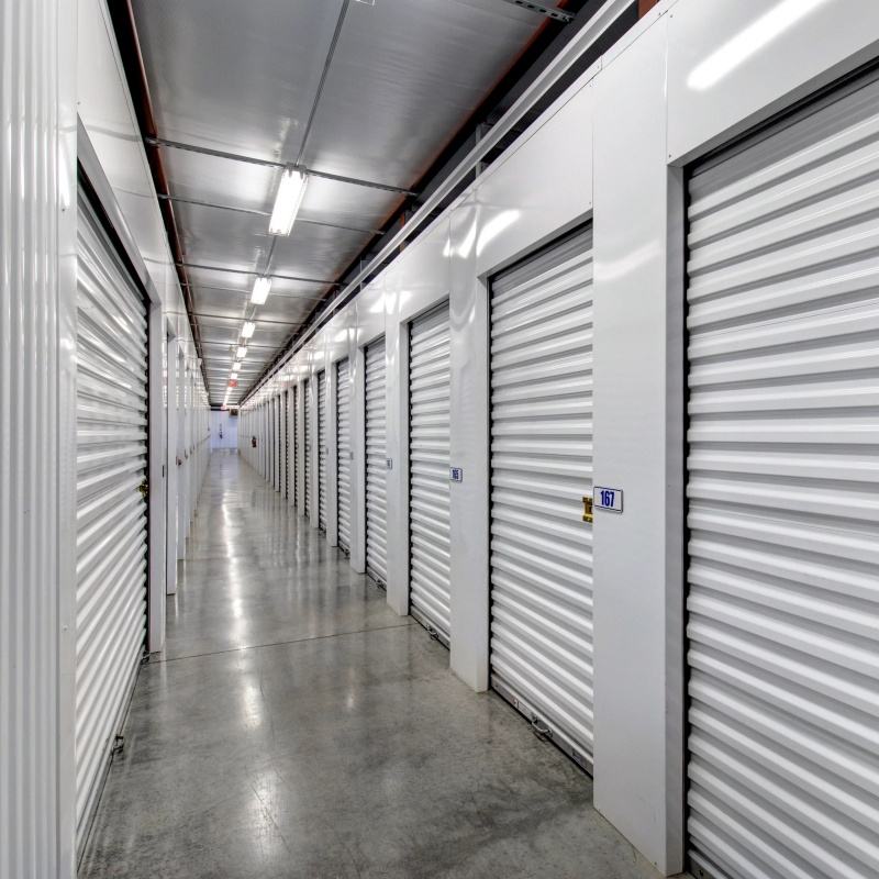 Сталеві рулонні двері